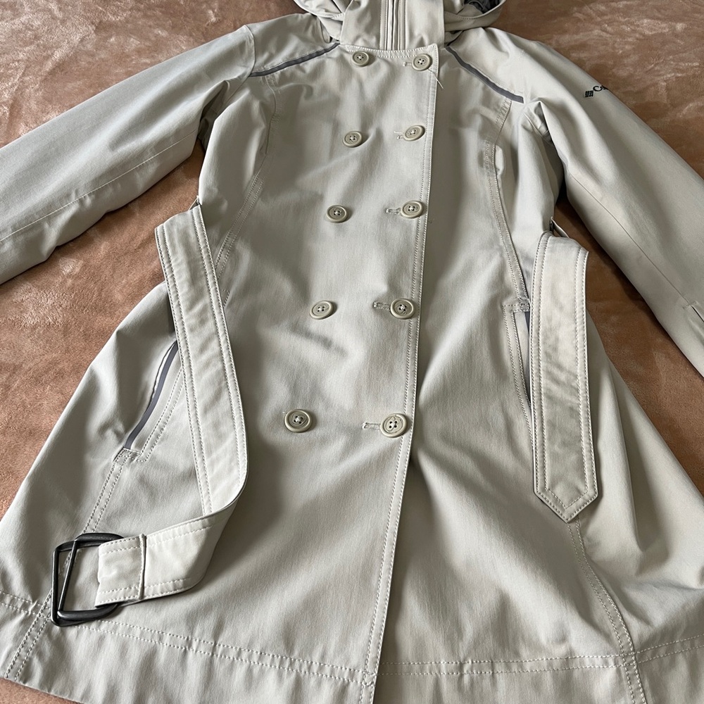 Trench coat